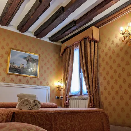 Ca' San Vio Bed & Breakfast Venedig