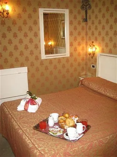 Nocleg ze śniadaniem Ca' San Vio 3*